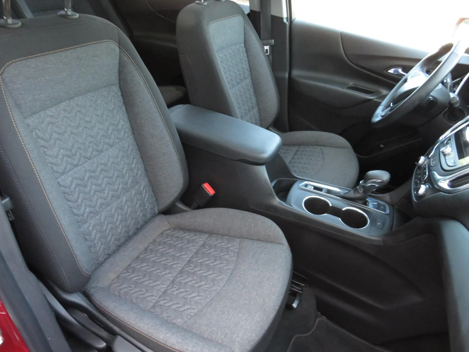 Used 2024 Radiant Red Tintcoat Chevrolet LT image 24