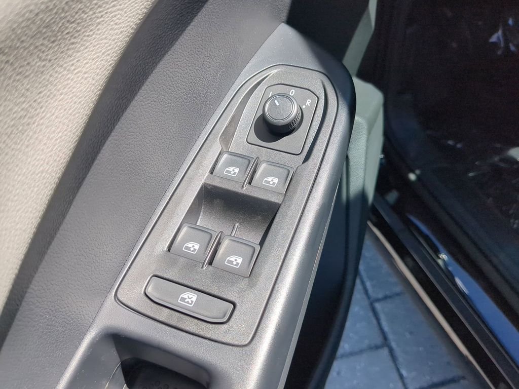 New 2026 Black Volkswagen 1.5T S image 16