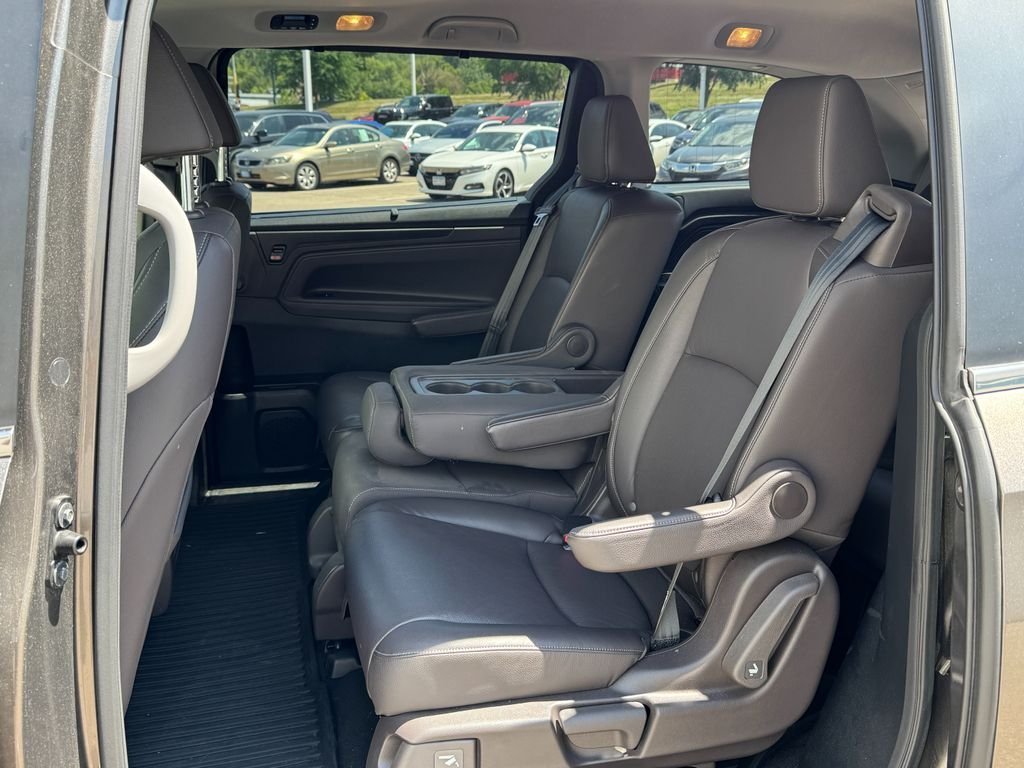 2022 Honda Odyssey EX-L - Photo 18