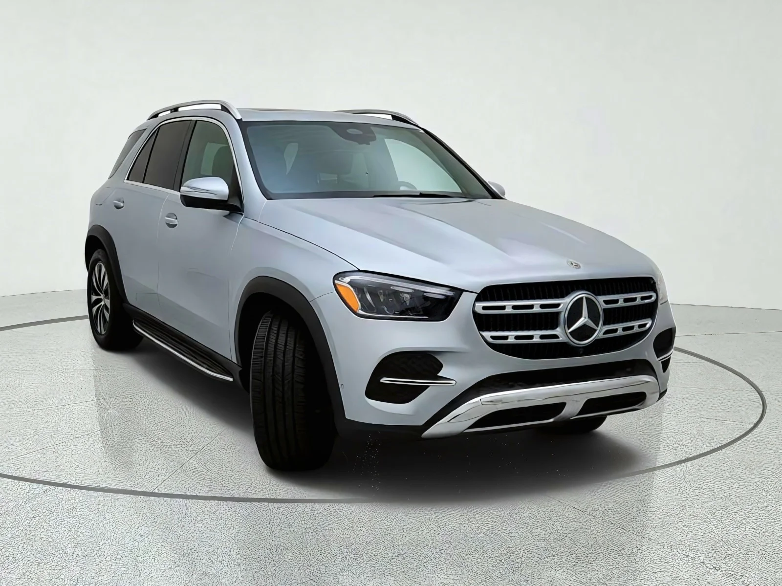 Certified Used 2026 Cirrus Silver Metallic Mercedes-Benz GLE 350 image 4