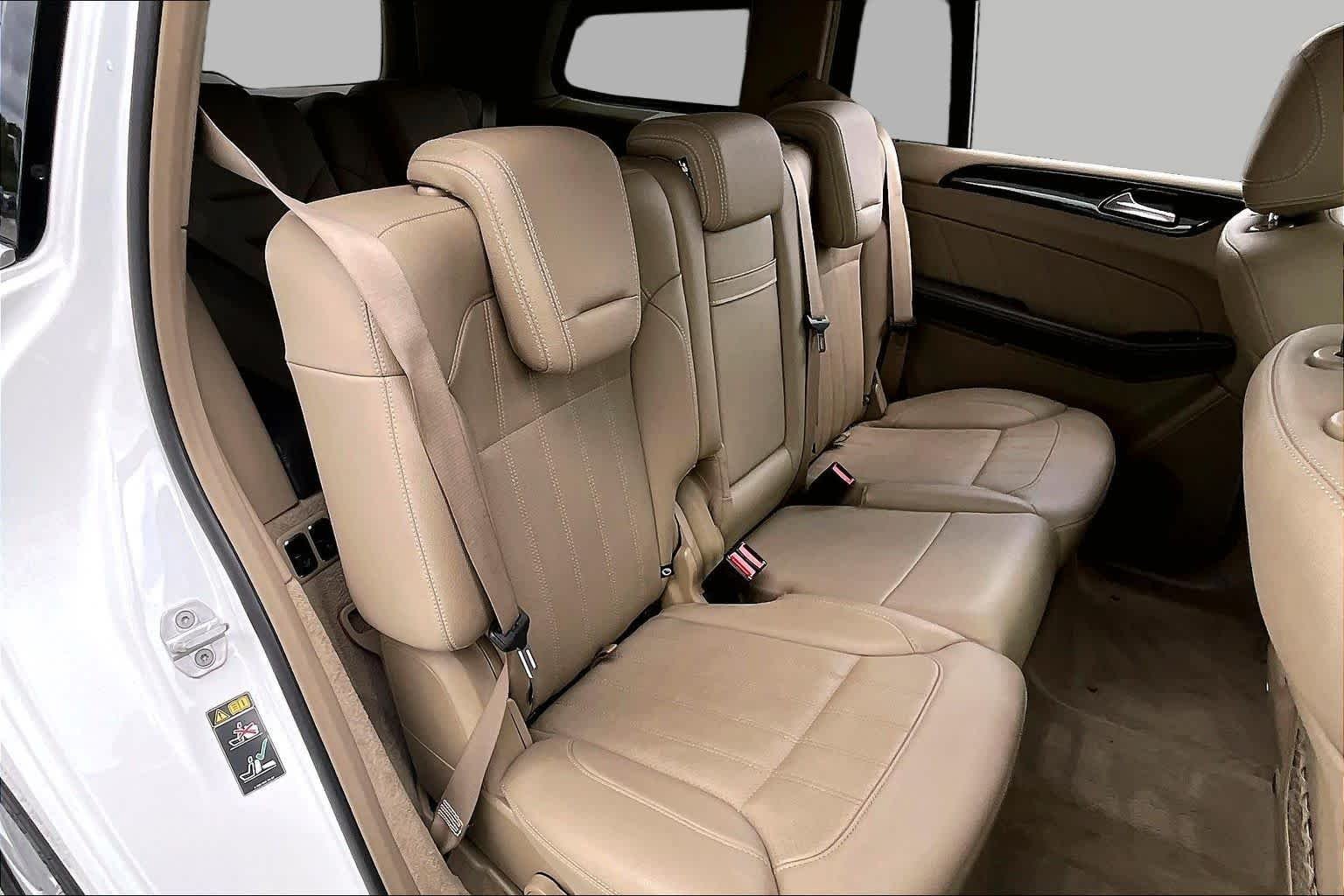 Used 2015 Polar White Mercedes-Benz GL 450 image 20