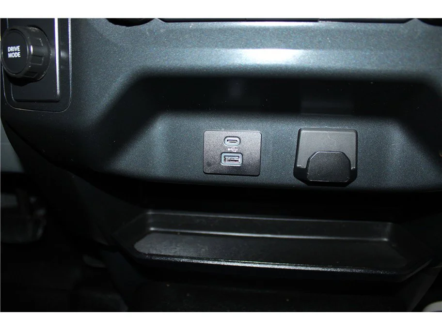 Used 2022 White Ford XL Pickup 2D 8 ft image 23