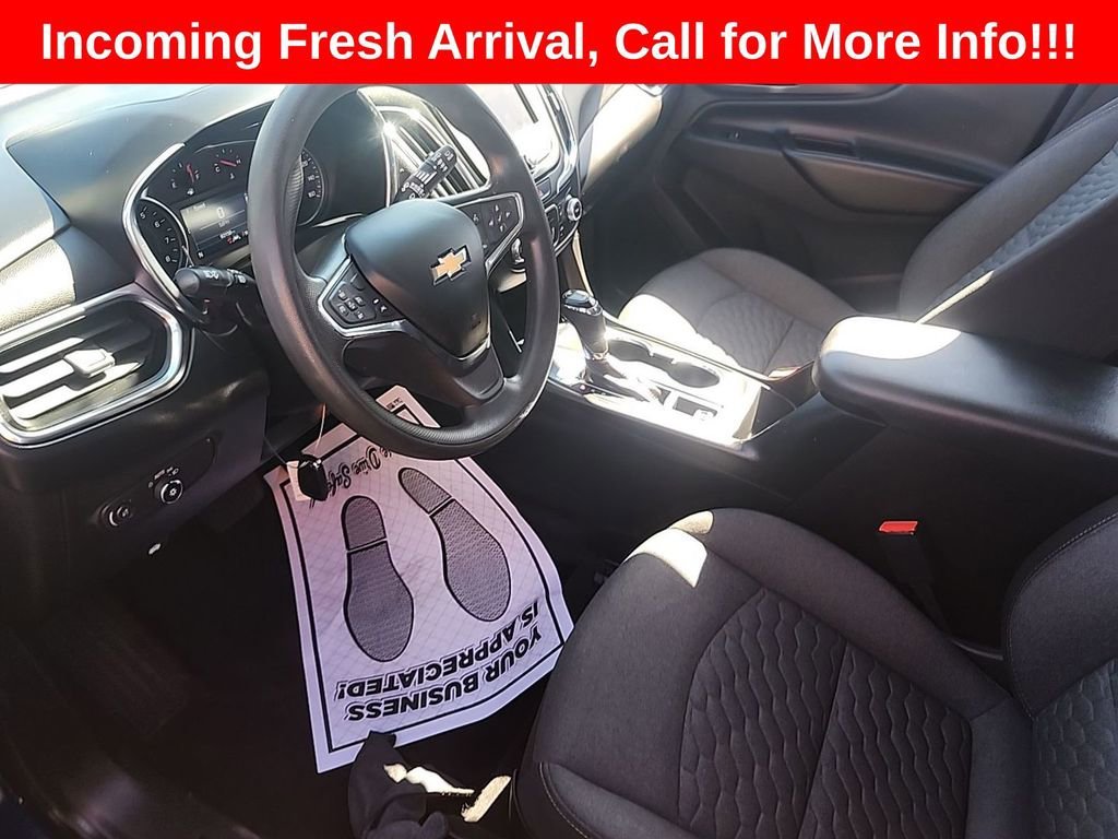 Used 2021 Chevrolet Equinox LT with VIN 2GNAXJEVXM6153869 for sale in Kansas City