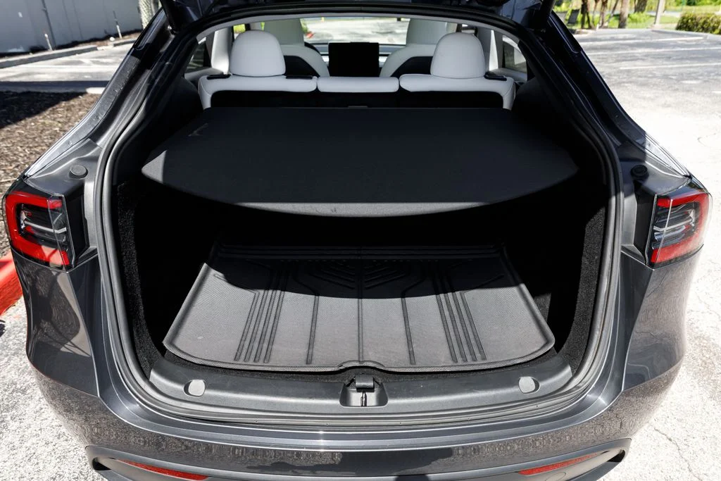 Used 2023  Tesla Long Range image 17