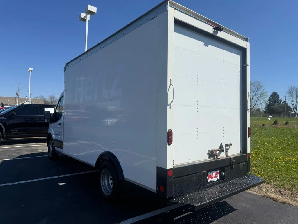 Certified Used 2022 White Ford Base image 5
