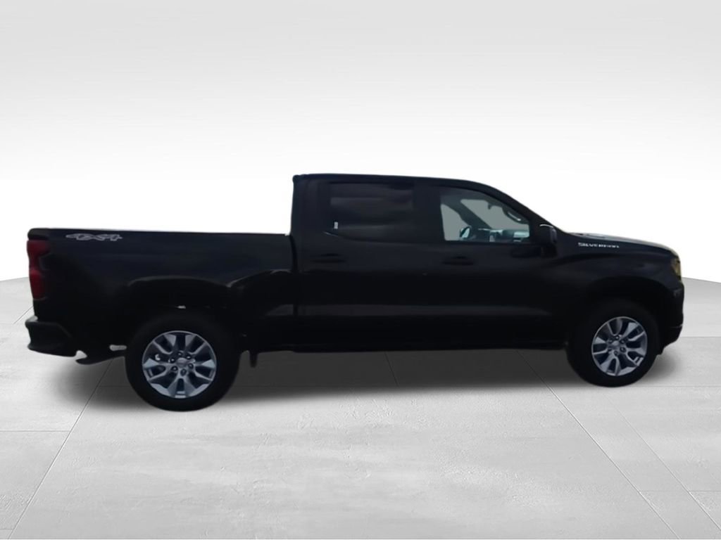 2026 Chevrolet Silverado 1500 Custom - Photo 9