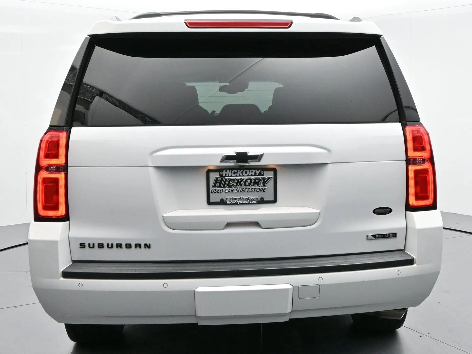 Used 2018 Summit White Chevrolet Premier image 6
