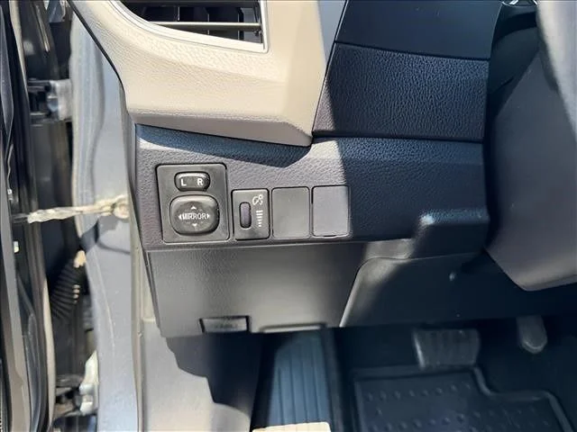 Used 2015 Gray Toyota LE ECO Plus image 17