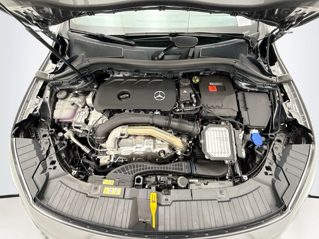 New 2026 Mountain Grey Metallic Mercedes-Benz GLA 250 image 28
