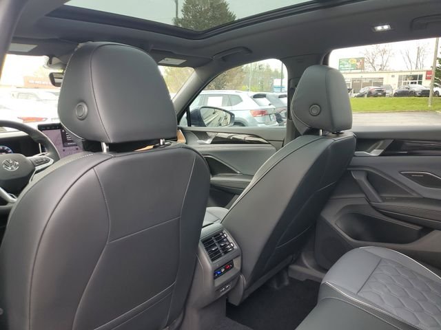 New 2026 Black Volkswagen 2.0T SEL R-Line Turbo image 11