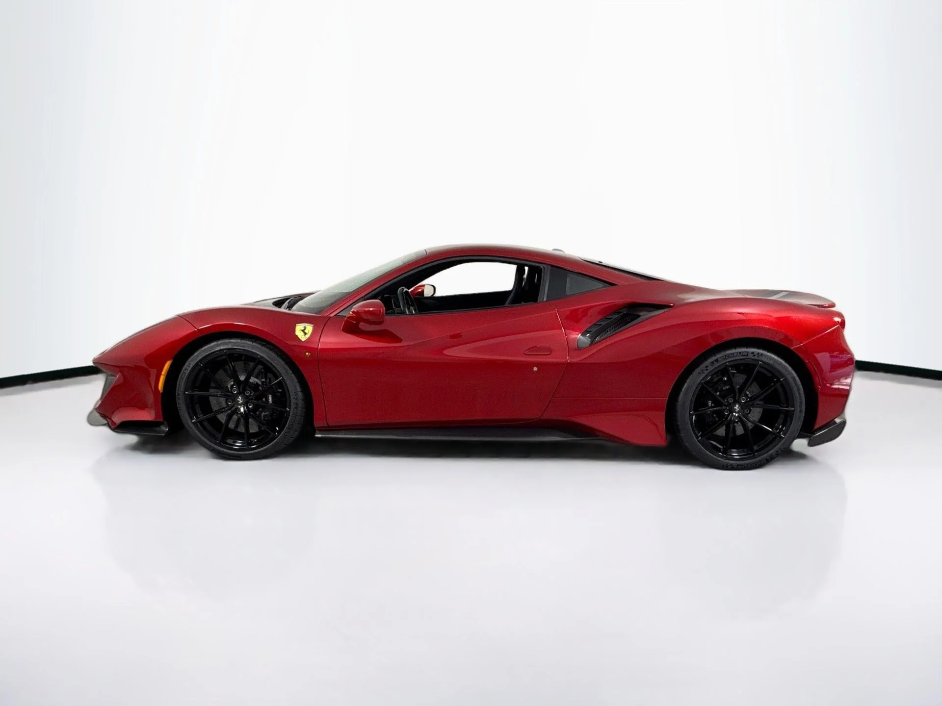 Certified Used 2020 Rosso Fuoco Ferrari Base image 4