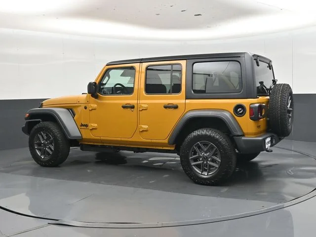 New 2026 Goldilocks Exterior Paint Jeep Sport S image 25