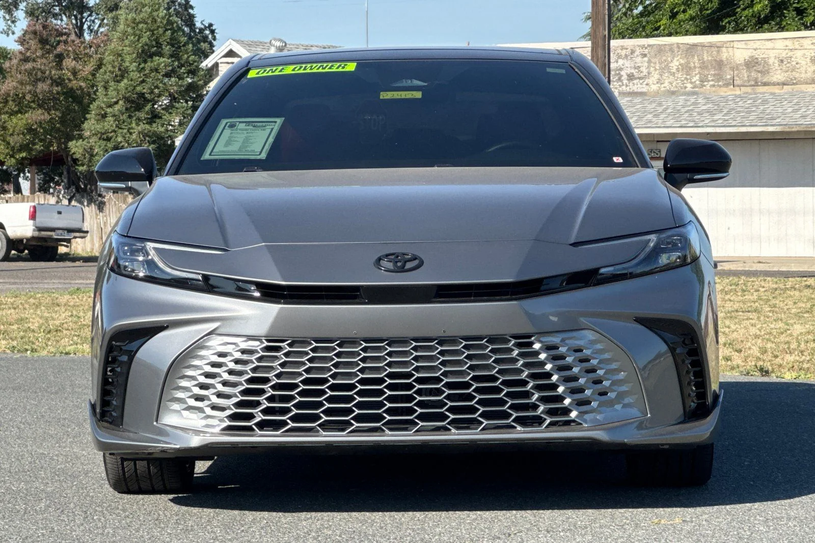 Used 2025 Metal Toyota XSE image 11