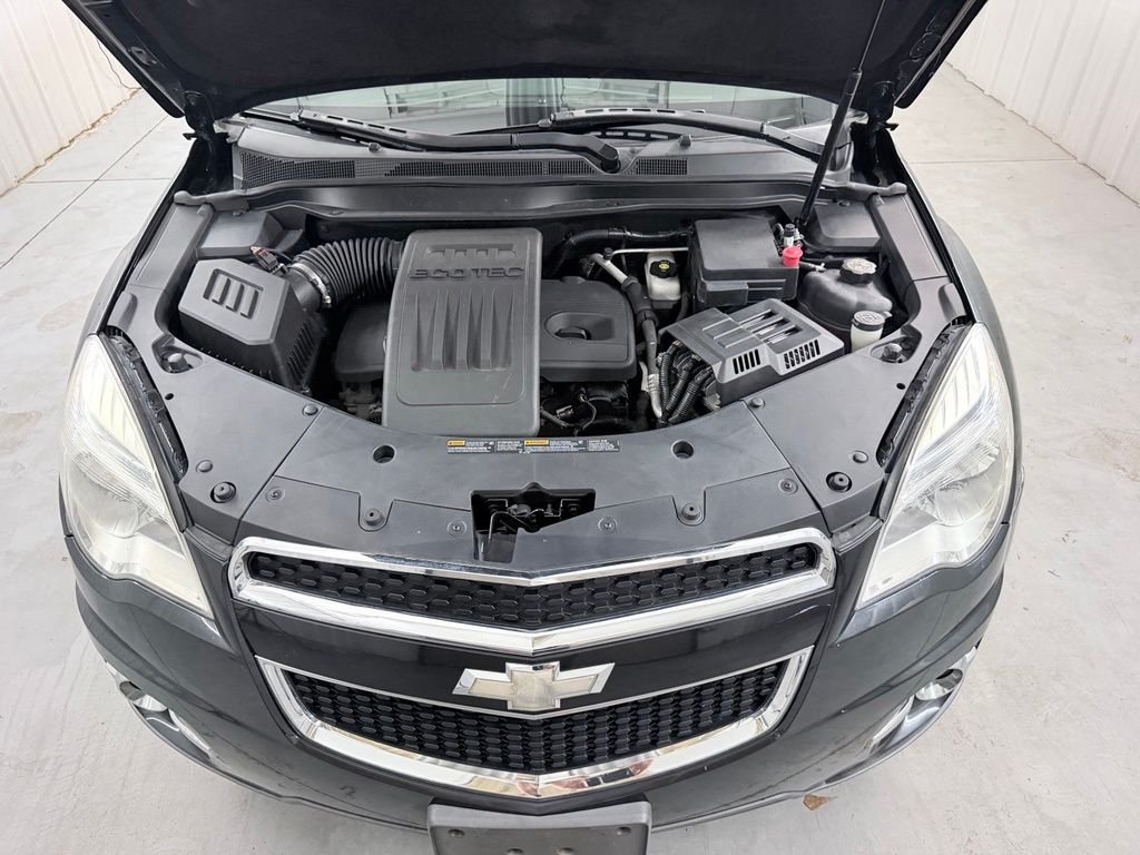 Used 2013 Black Chevrolet LT image 40