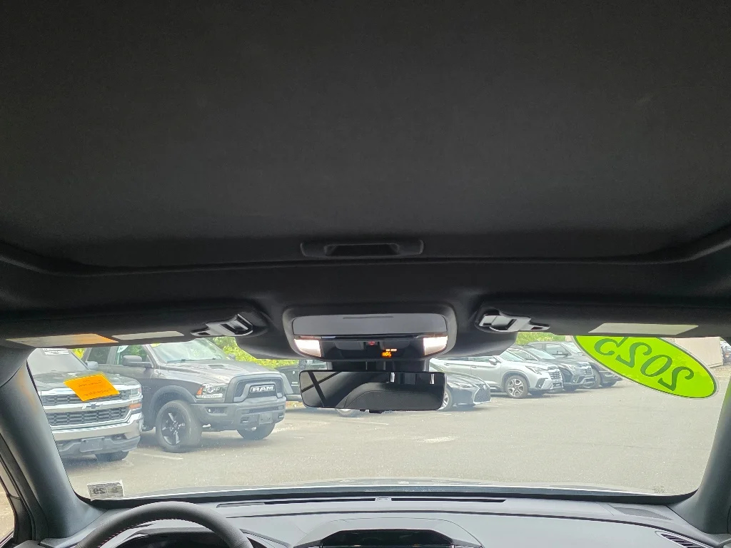 2025 Subaru Forester Touring - Photo 25