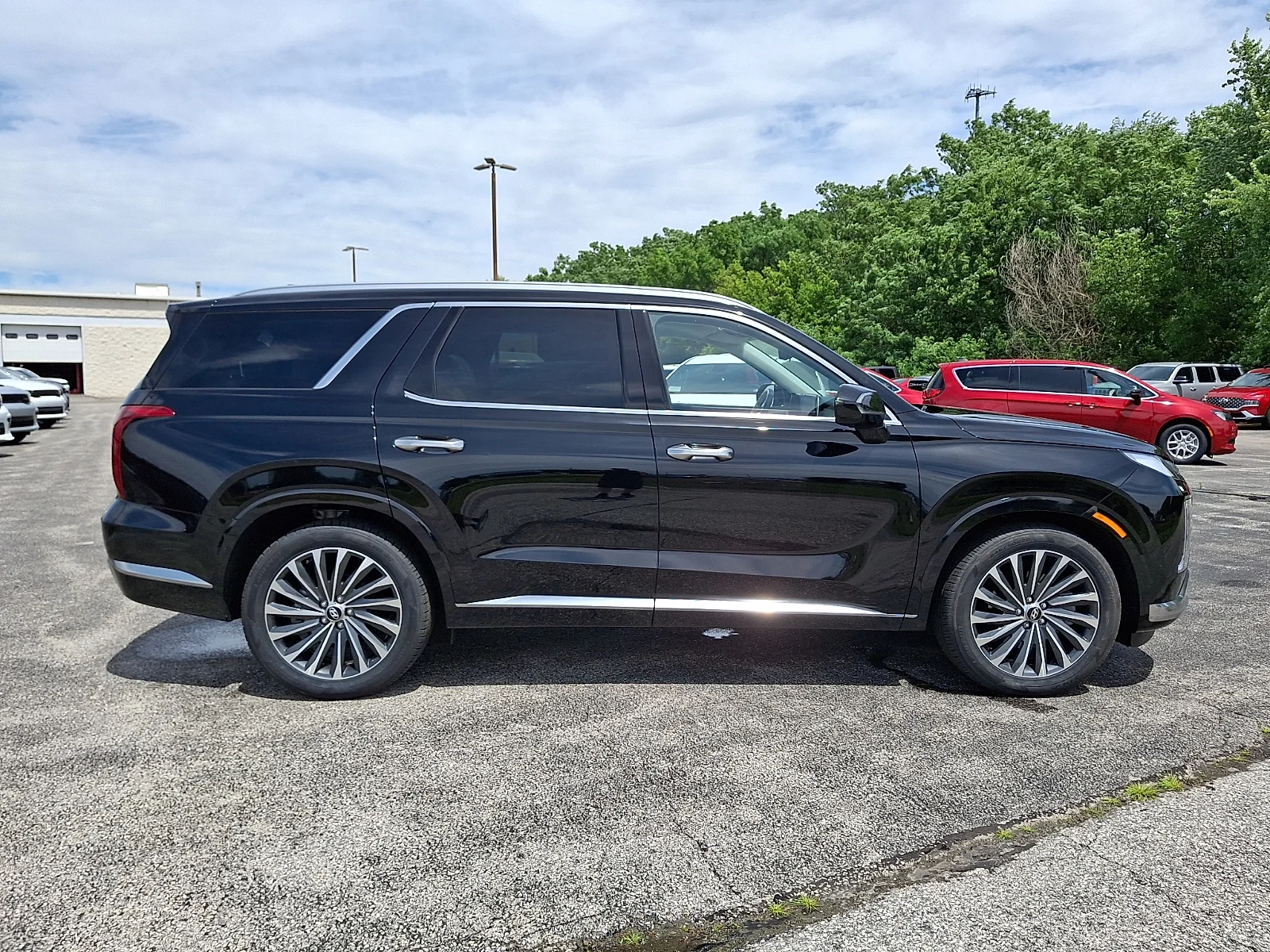 Used 2024 Black Hyundai Calligraphy image 13