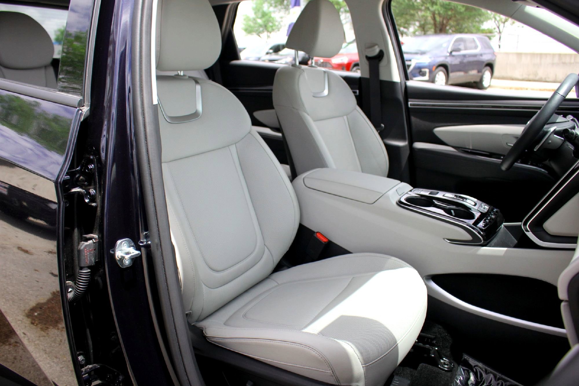 Used 2024 Deep Sea Hyundai Limited image 22