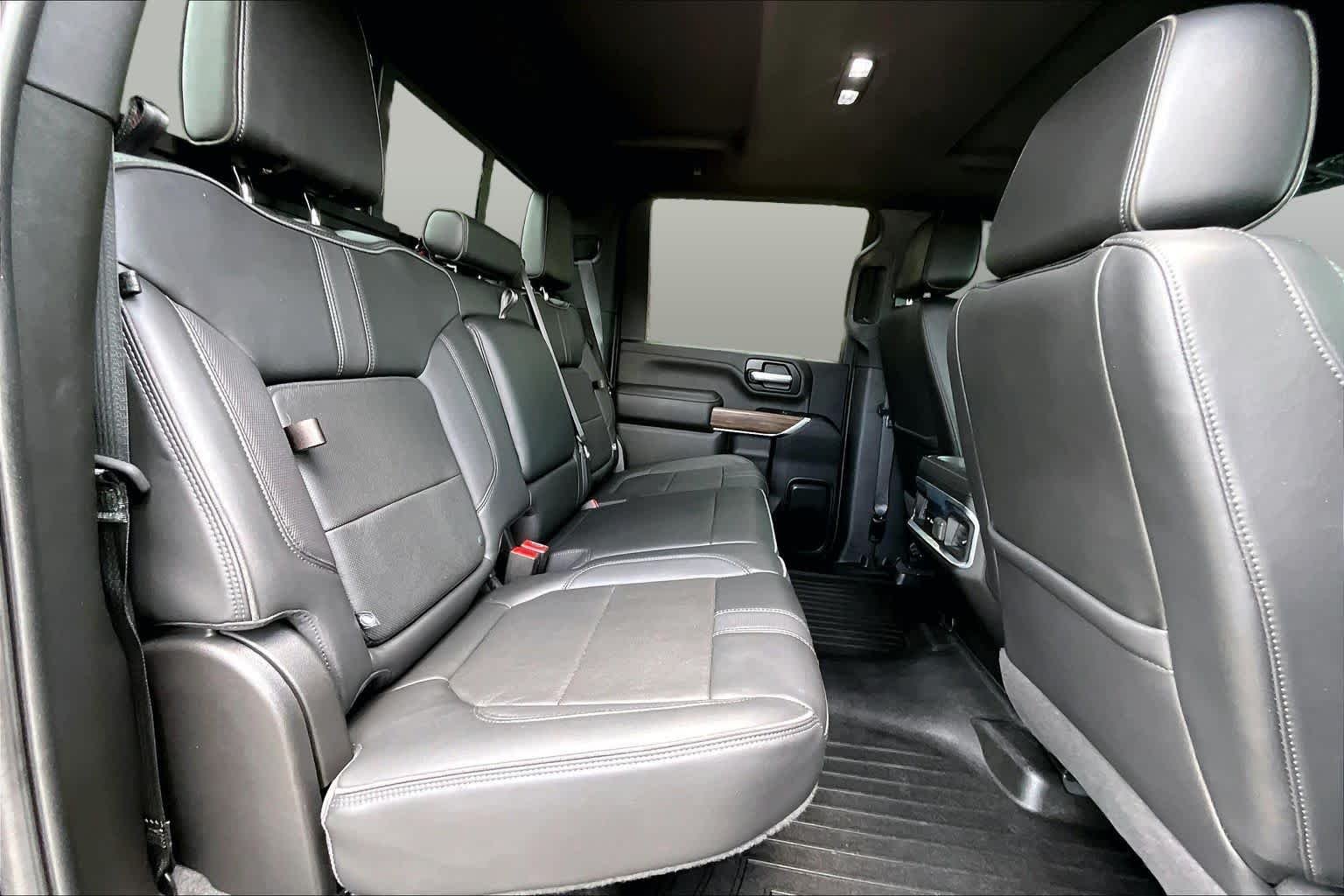 Used 2022 Mosaic Black Metallic Chevrolet High Country image 20