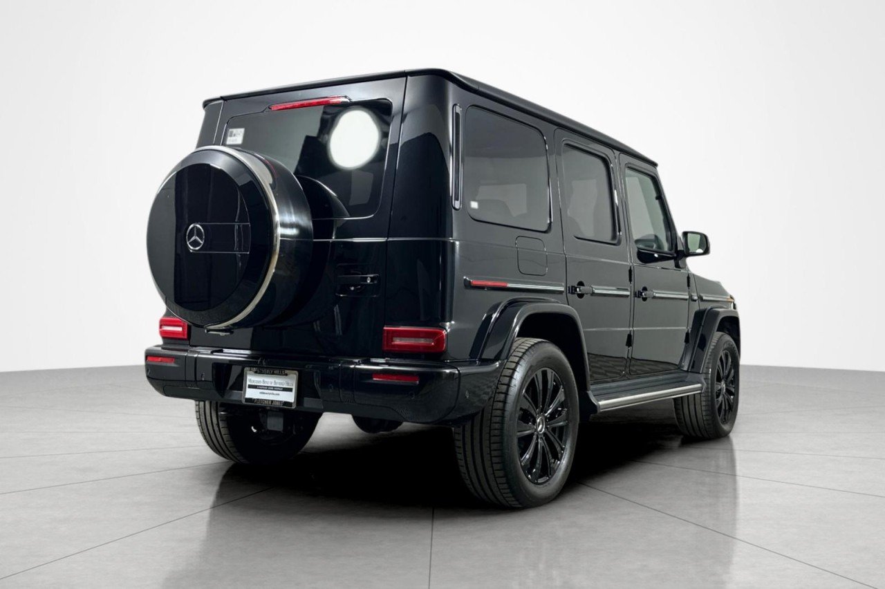Certified Used 2025 Obsidian Black Metallic Mercedes-Benz G 550 image 5