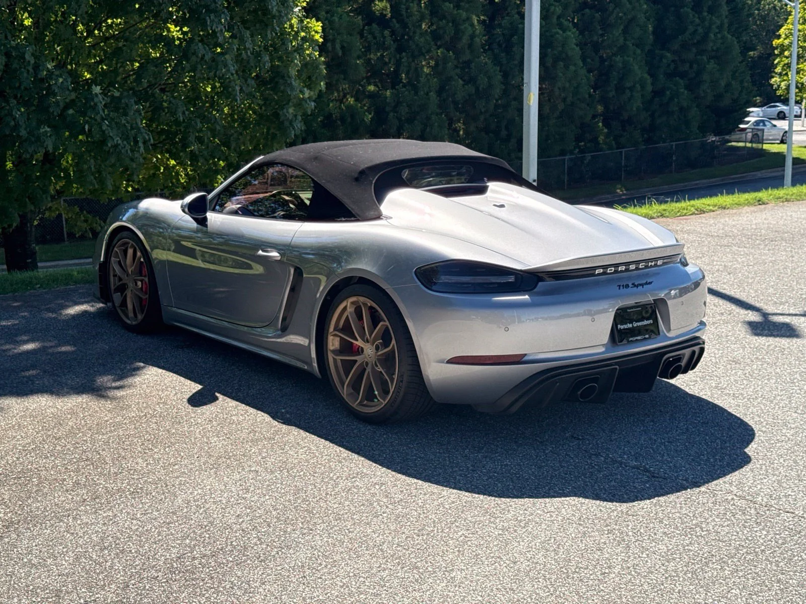 Used 2022 GT Silver Metallic Porsche  image 3