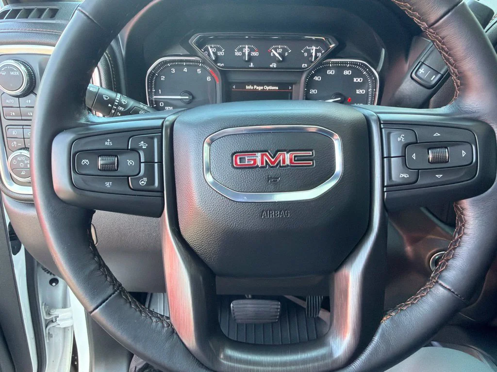 Used 2022 Summit White GMC AT4 image 23