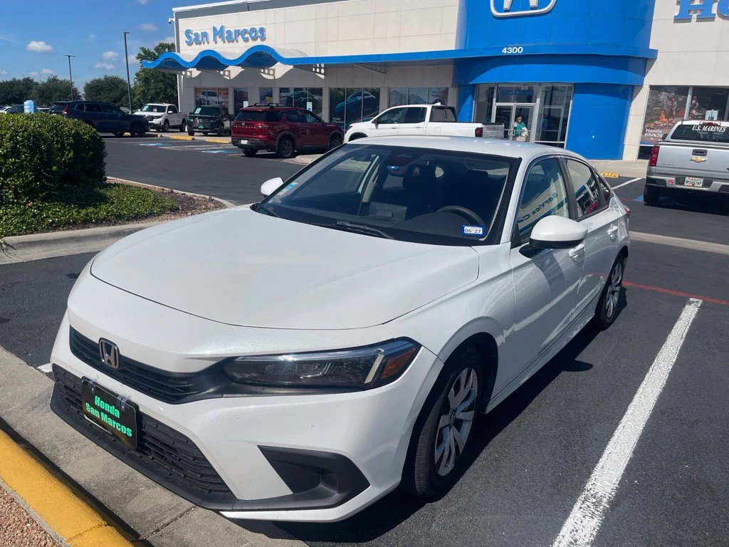 Certified Used 2023 Platinum White Pearl Honda 2.0L 4D LX image 19