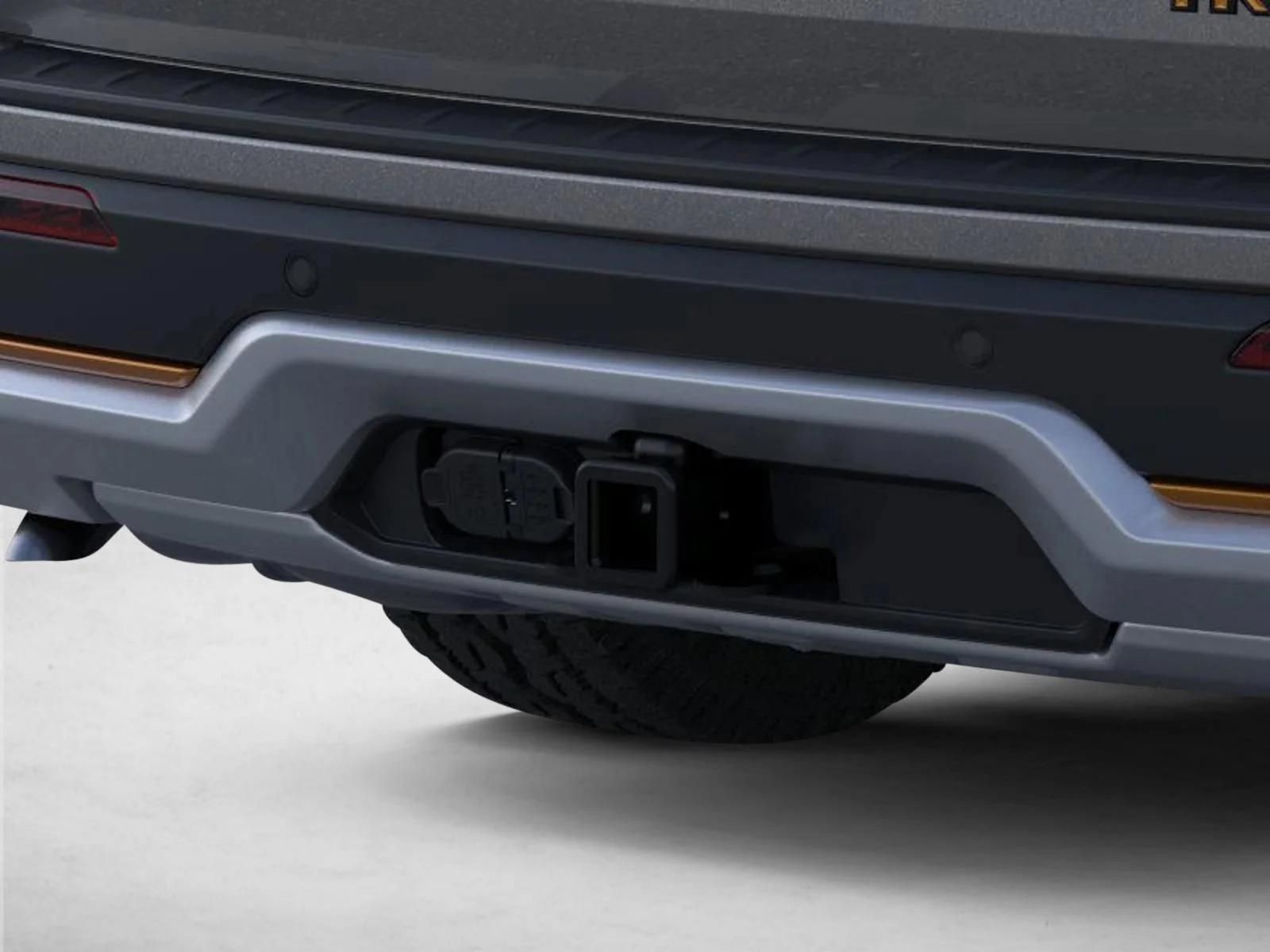 New 2026 Carbonized Gray Metallic Ford Tremor® image 23