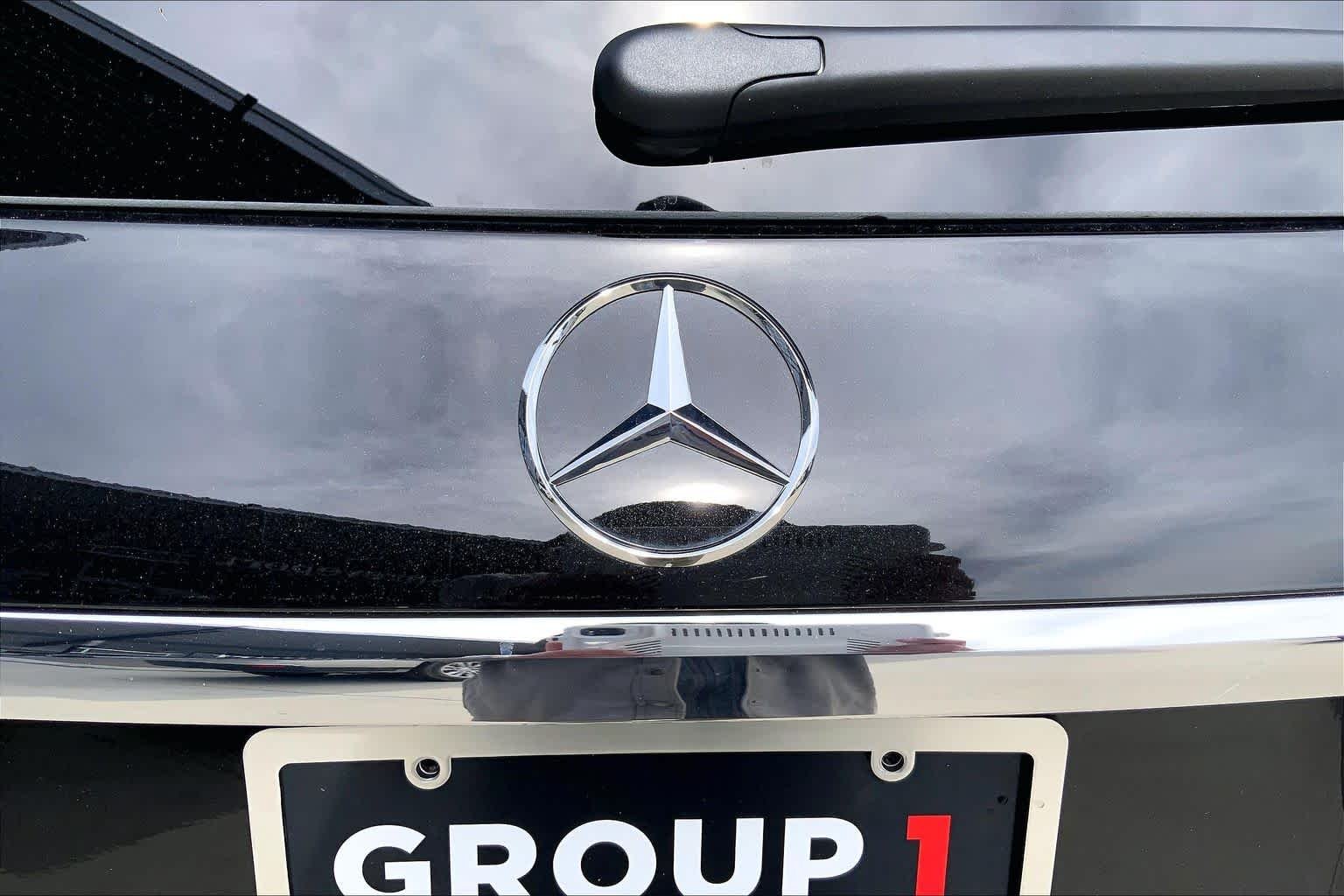 Certified Used 2026 Obsidian Black Metallic Mercedes-Benz GLS 580 image 29