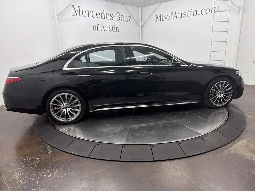 Certified Used 2023 Black Mercedes-Benz S 580 image 9