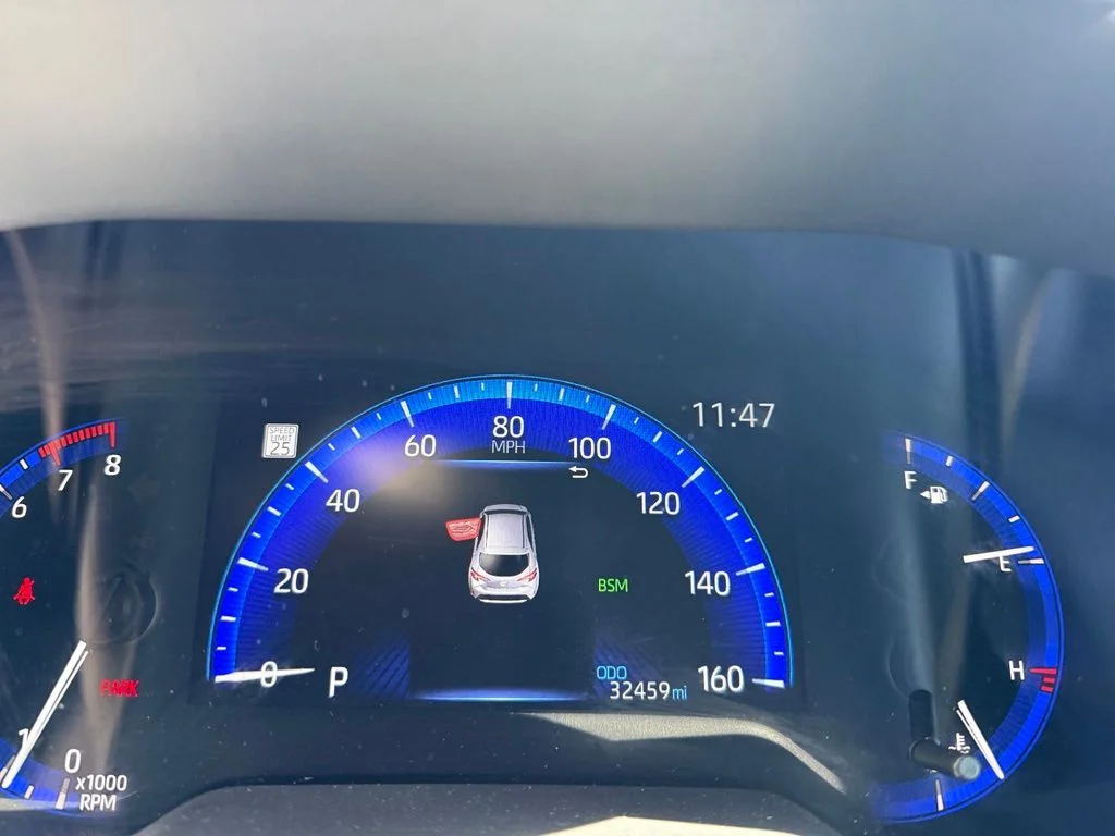 Used 2022 Galactic Aqua Mica Toyota XSE image 13