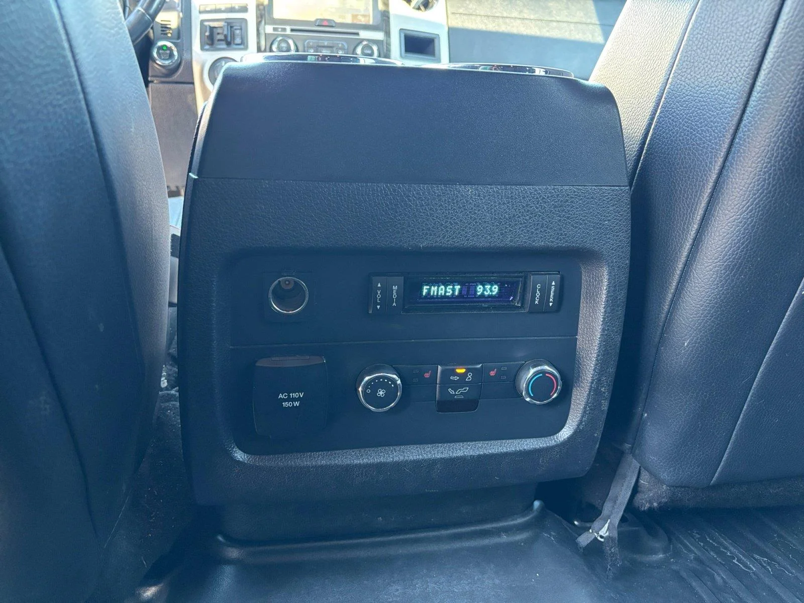 Used 2016 Magnetic Ford Limited image 40