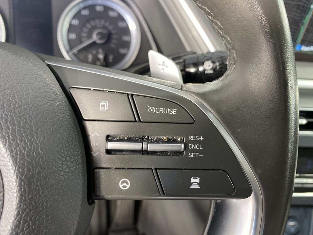 Used 2023 Gray Hyundai SEL image 15