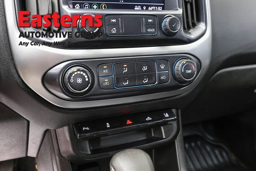 Used 2022 White Chevrolet LT image 20
