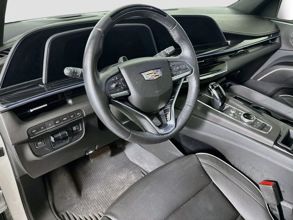Used 2023 White Cadillac Sport image 9