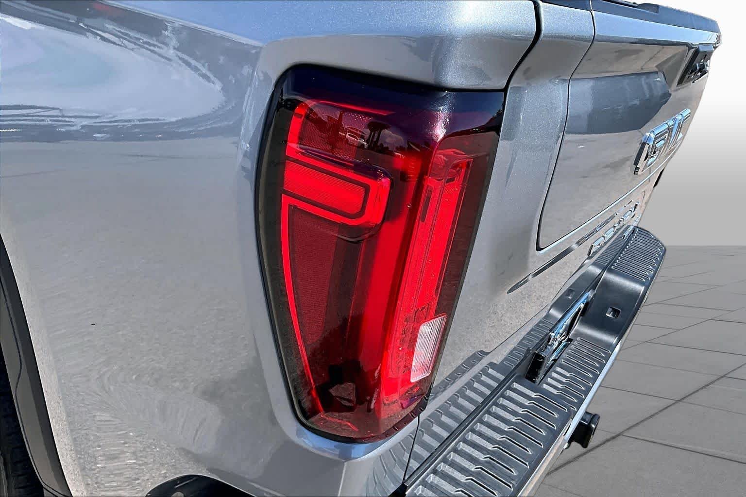 Used 2024 Sterling Metallic GMC Denali Ultimate image 28