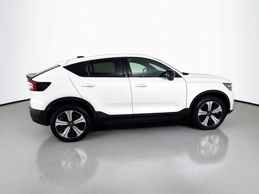 Used 2023 White Volvo Twin Plus image 8