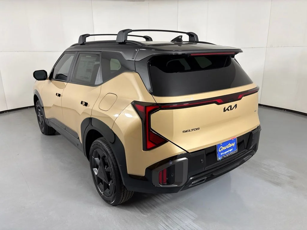 New 2027 Terrain Brown / Black Roof Kia X-Line S image 6