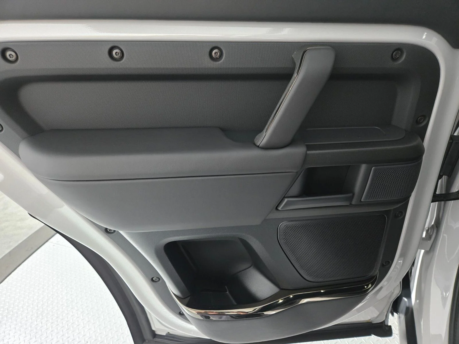 2026 Land Rover Defender OCTA - Photo 20
