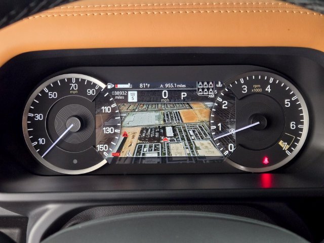 Used 2023 Sedona Red Land Rover X-Dynamic SE image 26
