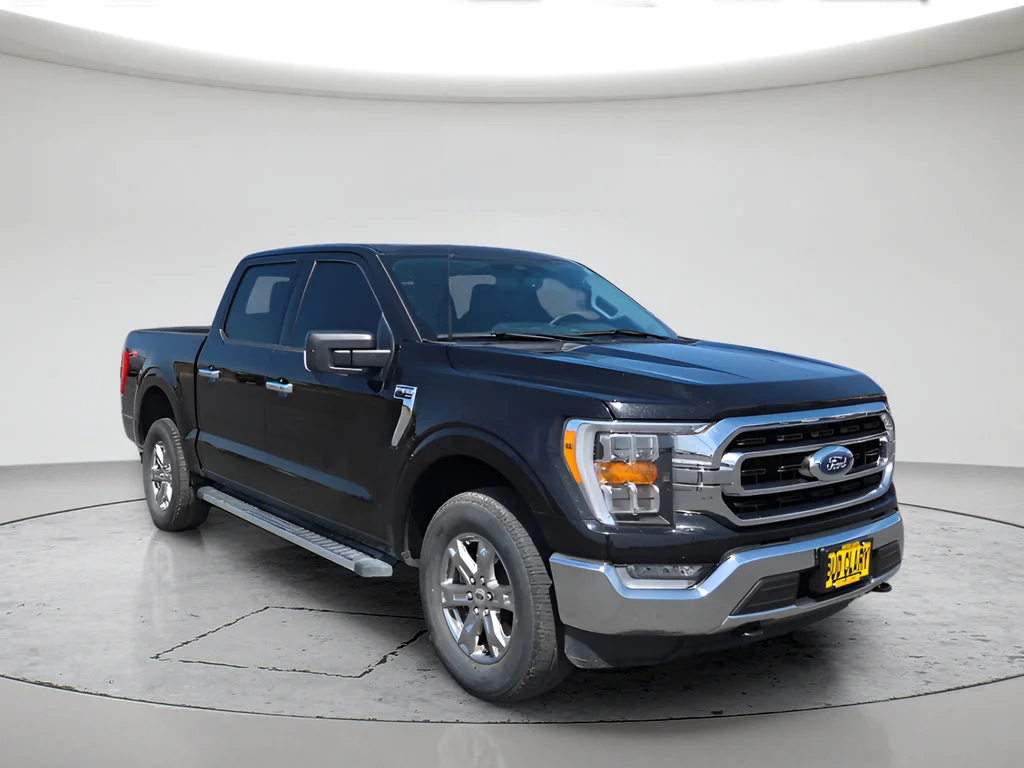 Used 2023 Black Ford XL image 7