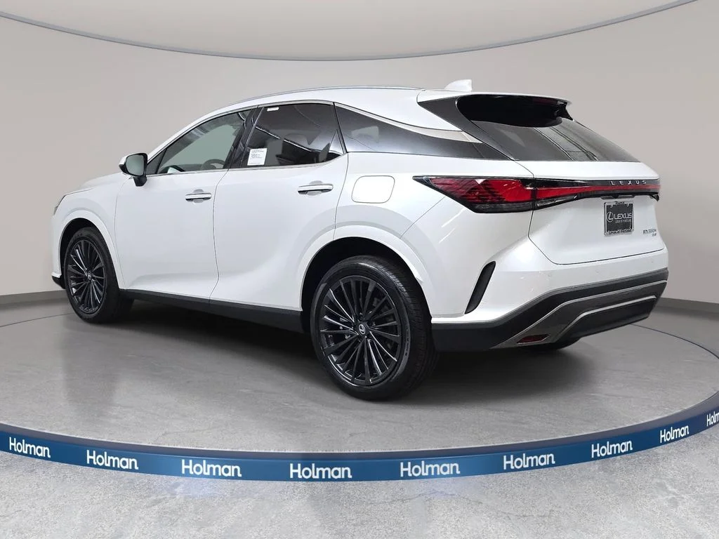 New 2026 Eminent White Pearl Lexus PREMIUM image 7
