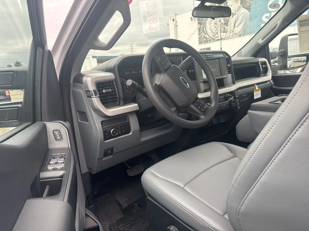 New 2026 White Ford XL image 31