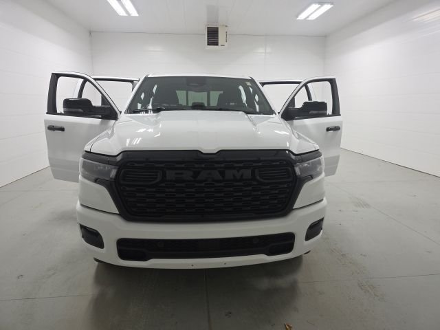 New 2026 Bright White Clear-Coat Exterior Paint RAM Big Horn/Lone Star image 10