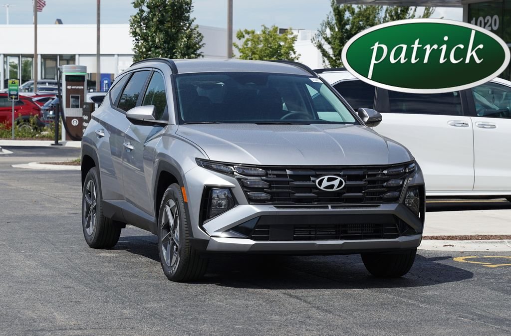 New 2026 Shimmering Silver Hyundai SEL image 18