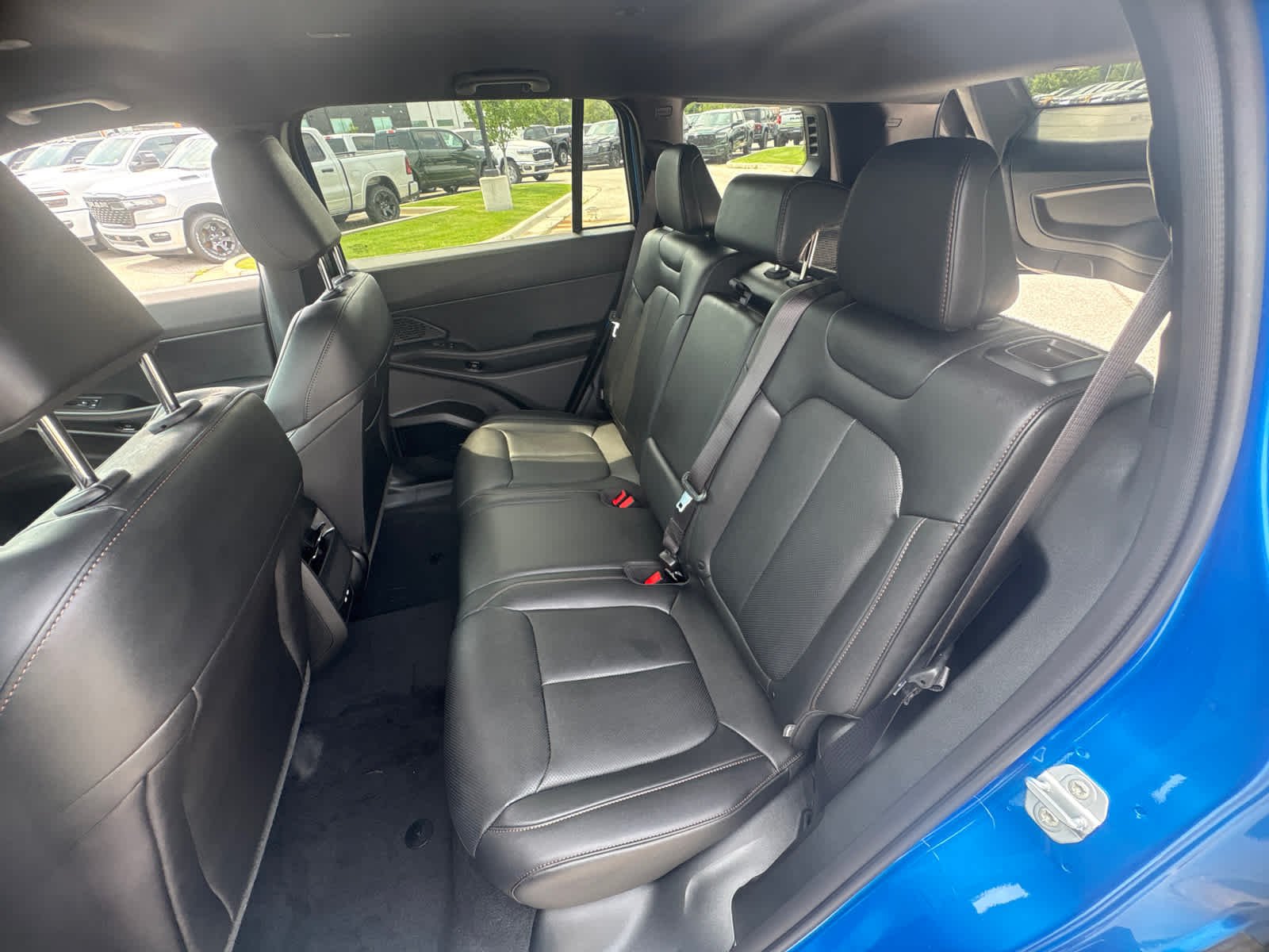New 2026 Hydro Blue Pearlcoat Jeep Limited image 13