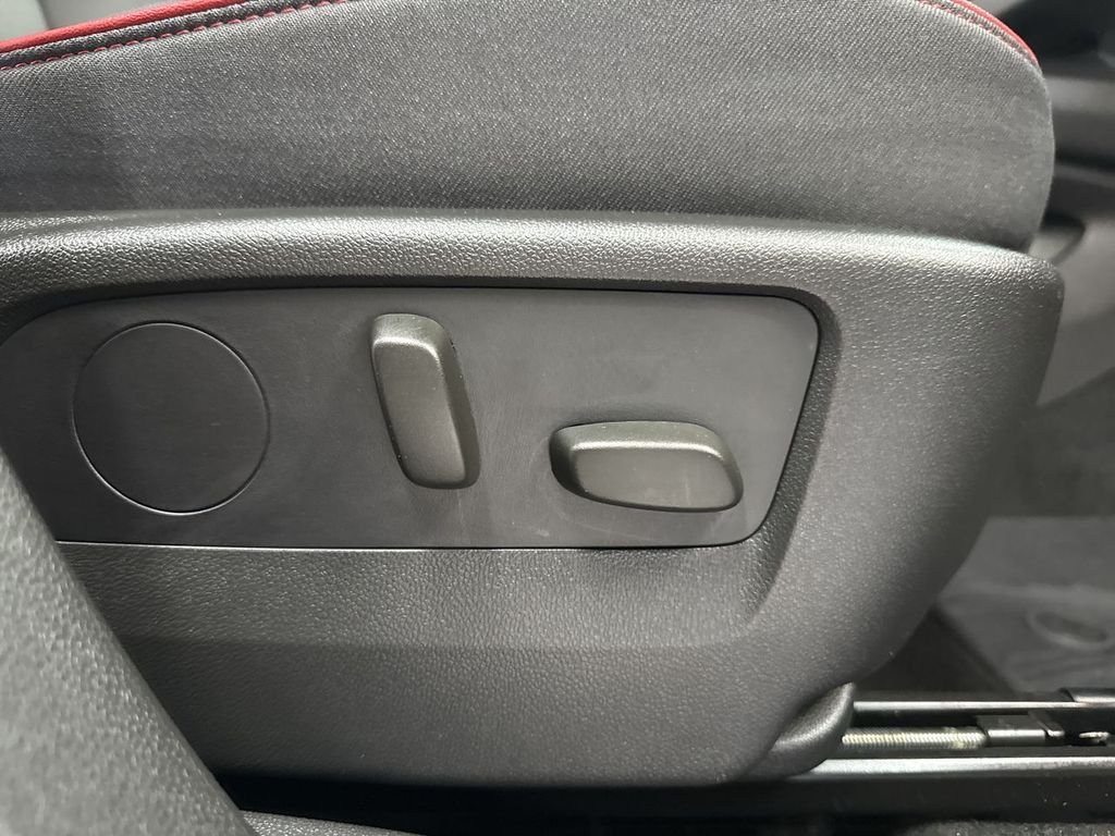 Used 2023 Gray Metallic Buick Essence image 20