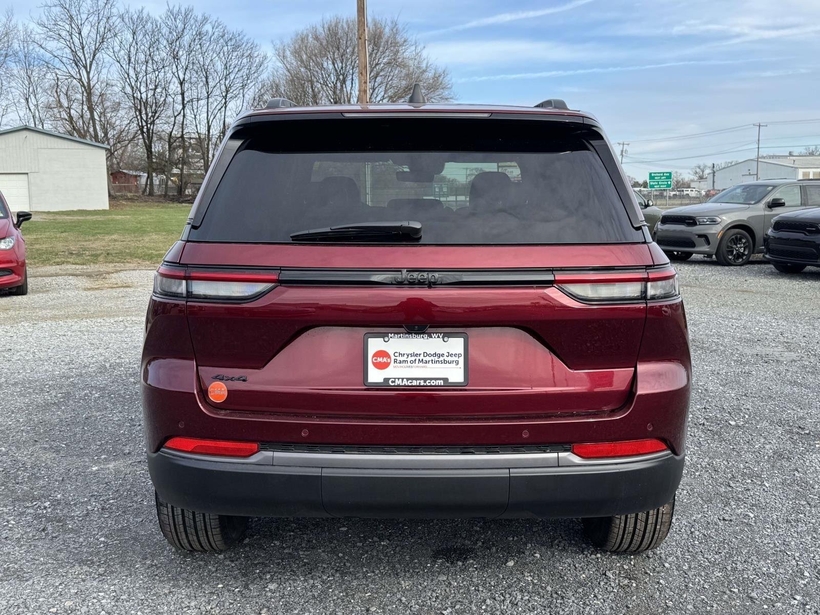 New 2026 Velvet Red Pearlcoat Jeep Laredo Altitude image 21