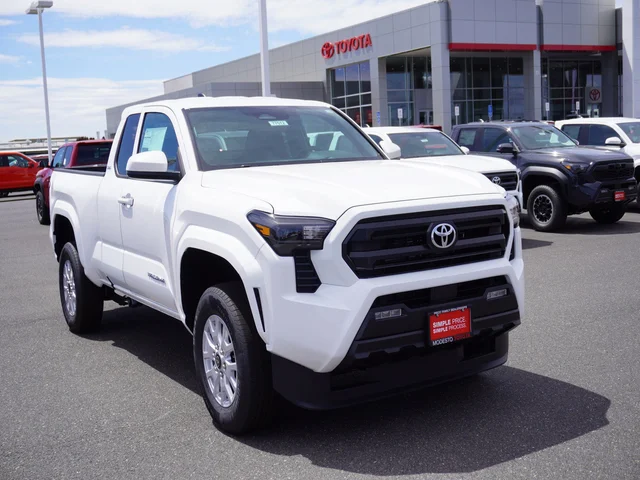 2026 Toyota Tacoma 2WD SR5