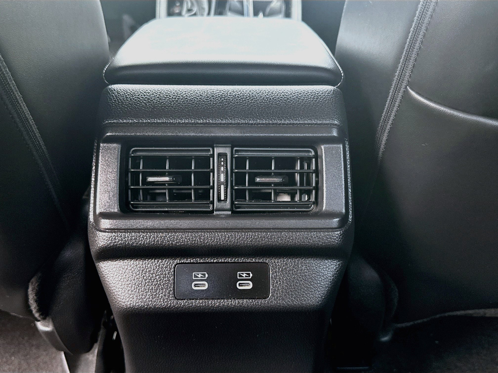 2023 Honda Accord Hybrid Touring - Photo 23