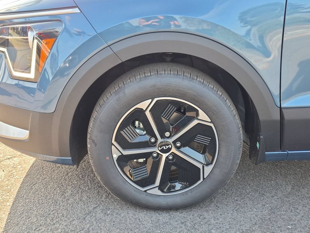 New 2026 Mineral Blue Kia EX image 33